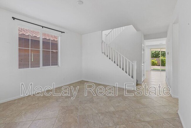 Building Photo - 3263 S Miller Dr