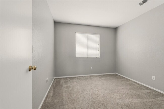 Building Photo - 4365 Desert Dancer Way