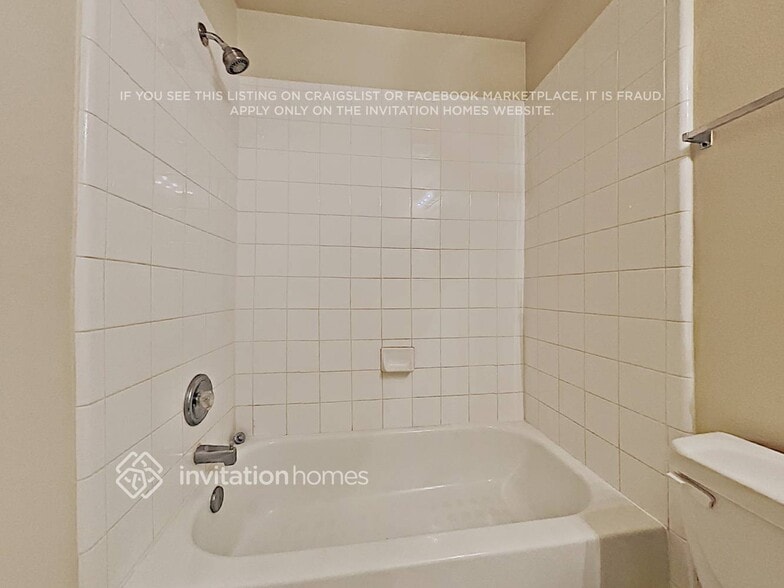 Building Photo - 153 Rodeo Dr