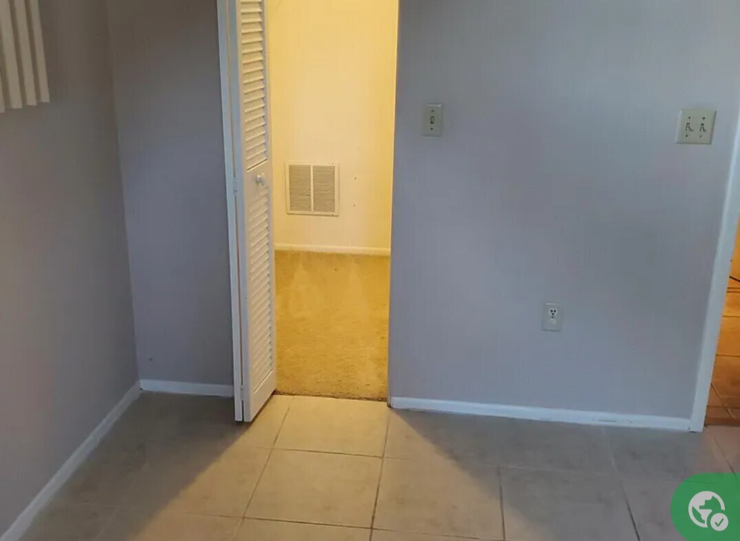 Building Photo - 115 Mimosa Dr