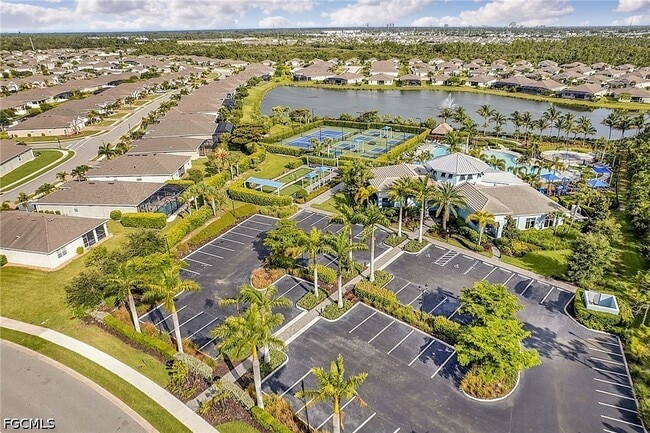 Building Photo - 3391 Acapulco Cir