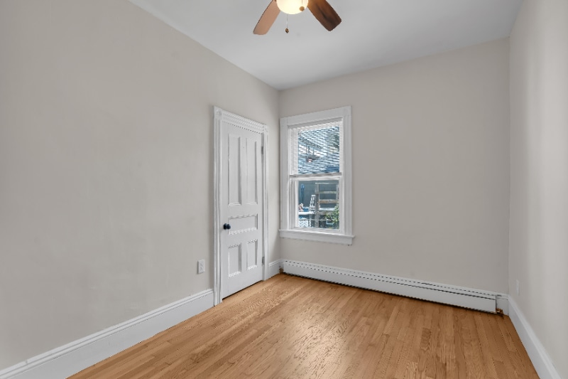 Building Photo - 77 Vinton St