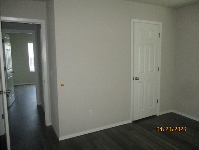 Building Photo - 904 S Excelsior Dr