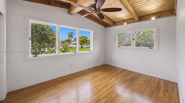 Building Photo - 2613 Tortugas Ln