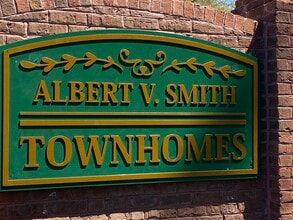 Building Photo - 819 John B White Sr Blvd