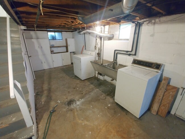 Building Photo - 2br House | Mt. Healthy |  Great Neighborhood