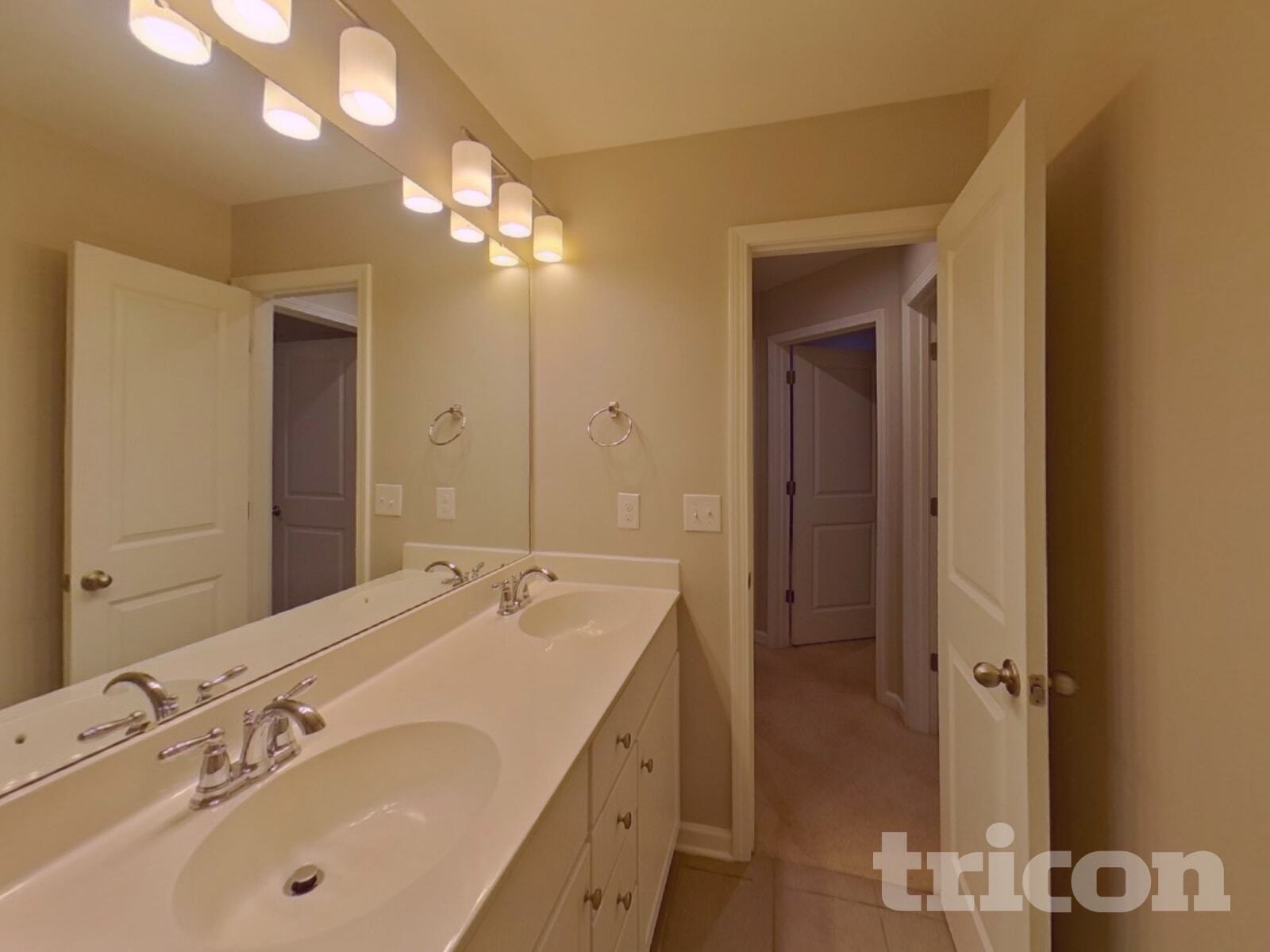 Building Photo - 1146 Rankin Oaks St