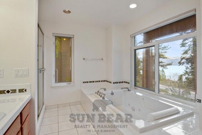 Building Photo - Beautiful Home with Lakeview in a Gated Co...