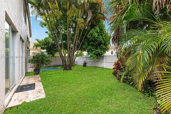 Building Photo - 2138 Chagall Cir