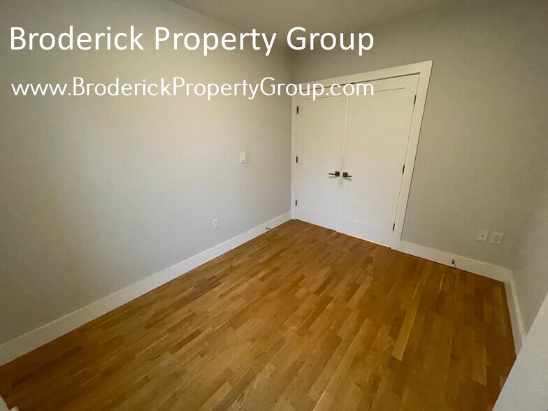 Building Photo - 130 Highland Ave