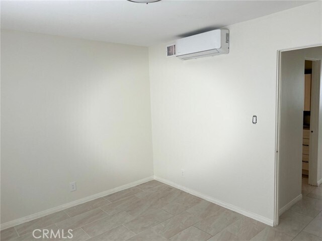 Building Photo - 74443 Driftwood Dr