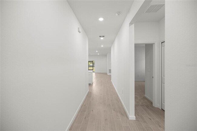 Building Photo - 6587 SW 89th Loop