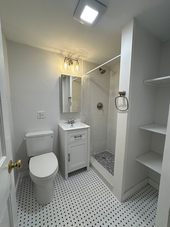 Building Photo - 61 Phillips St