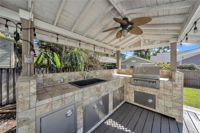 Building Photo - 314 W Frances Ave