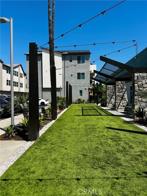 Building Photo - 220 Strike Dr