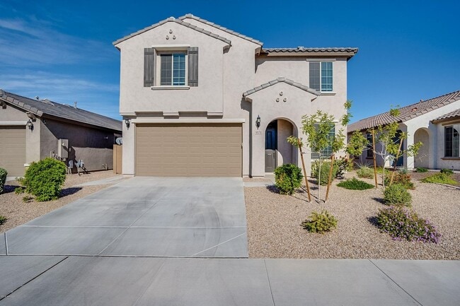 Primary Photo - Charming 4-bed, 3.5 bath home with full SO...