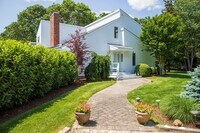 Building Photo - 5 Cedarfield Ln