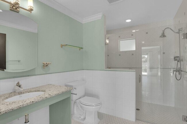 Building Photo - 8631 Steeplechase Dr