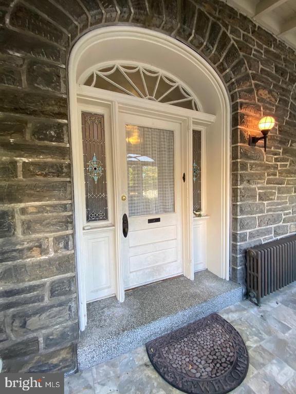 Building Photo - 7905 Ardleigh St