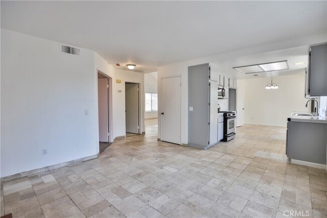 Building Photo - 24307 Carman Ln
