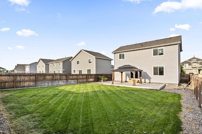 Building Photo - Gorgeous home with a finished basement, 3-...
