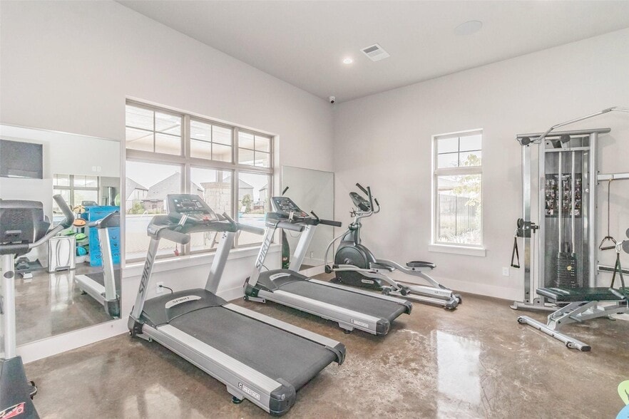 Building Photo - 8211 Agarito Way