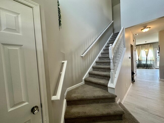 Building Photo - 2664 Solidago Dr