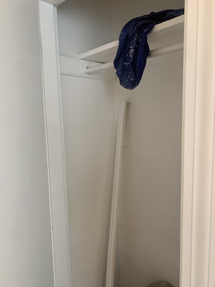 Building Photo - 60 Prentiss St