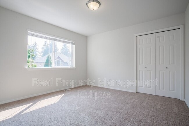 Building Photo - 13630 NE 203rd St