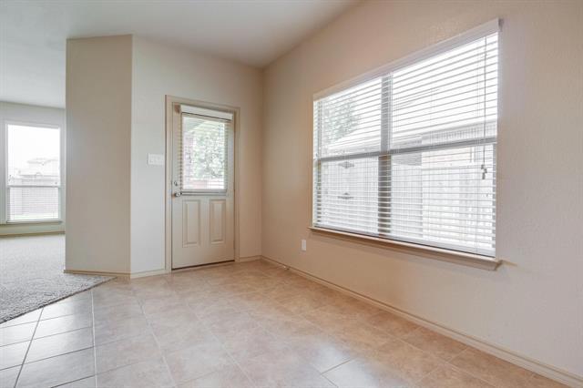 Building Photo - 3237 Buckthorn Ln