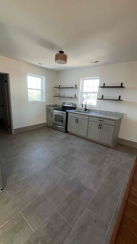 Building Photo - 2802 Edgewood Ave