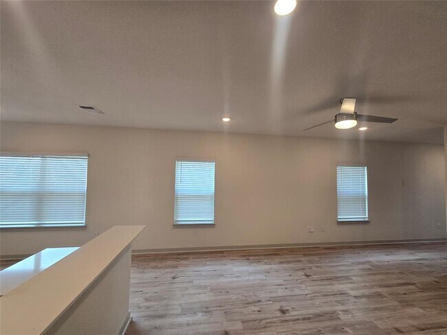 Building Photo - 2113 Daleside Ln