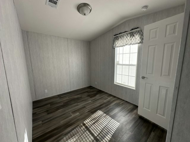 Building Photo - 1591 Semon Dr