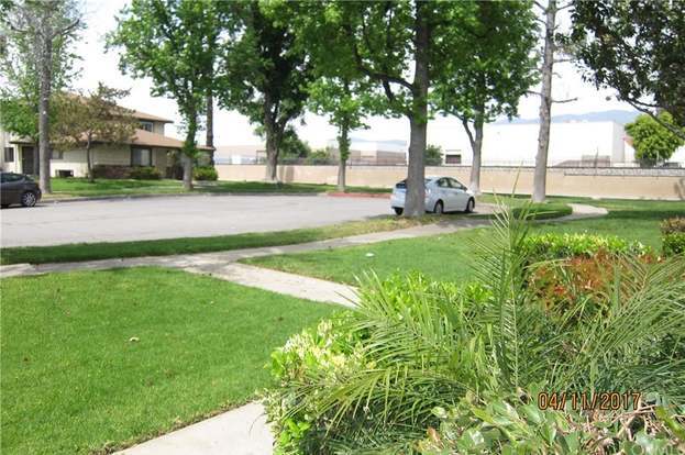 Building Photo - 139 Sinclair Ave