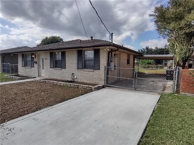 Building Photo - 3611 Arizona Ave