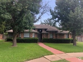 Building Photo - 2514 Pebblestone Dr