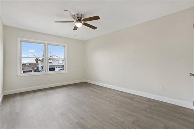 Building Photo - Harvey Beauty