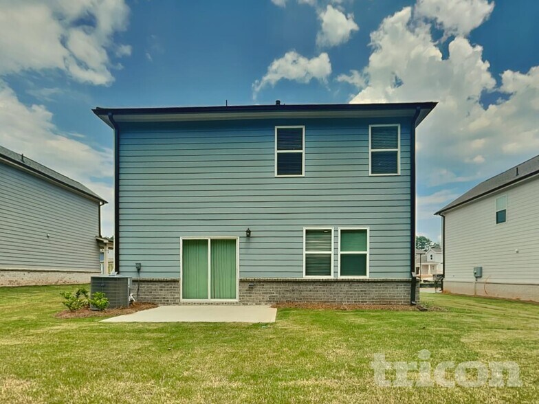 Building Photo - 2464 Lennox Rd SE