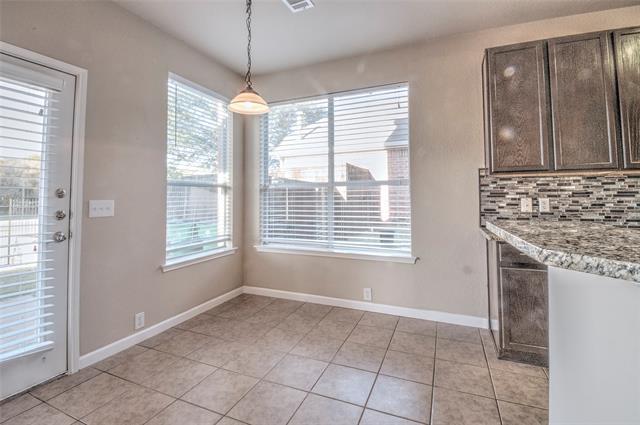 Building Photo - 2012 Trinity Ln