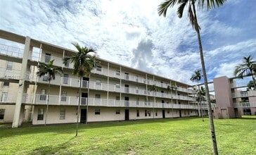 Building Photo - 2800 NW 56th Ave