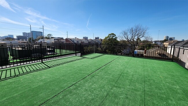 Building Photo - 4509 La Branch St