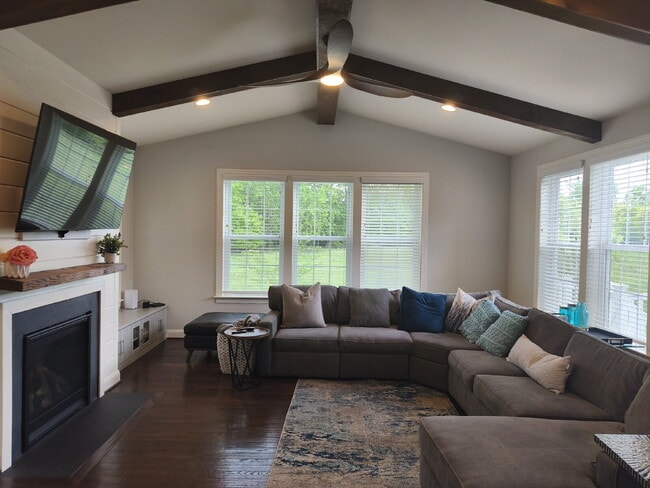 Building Photo - Exquisite Willowsford Residence with Main ...