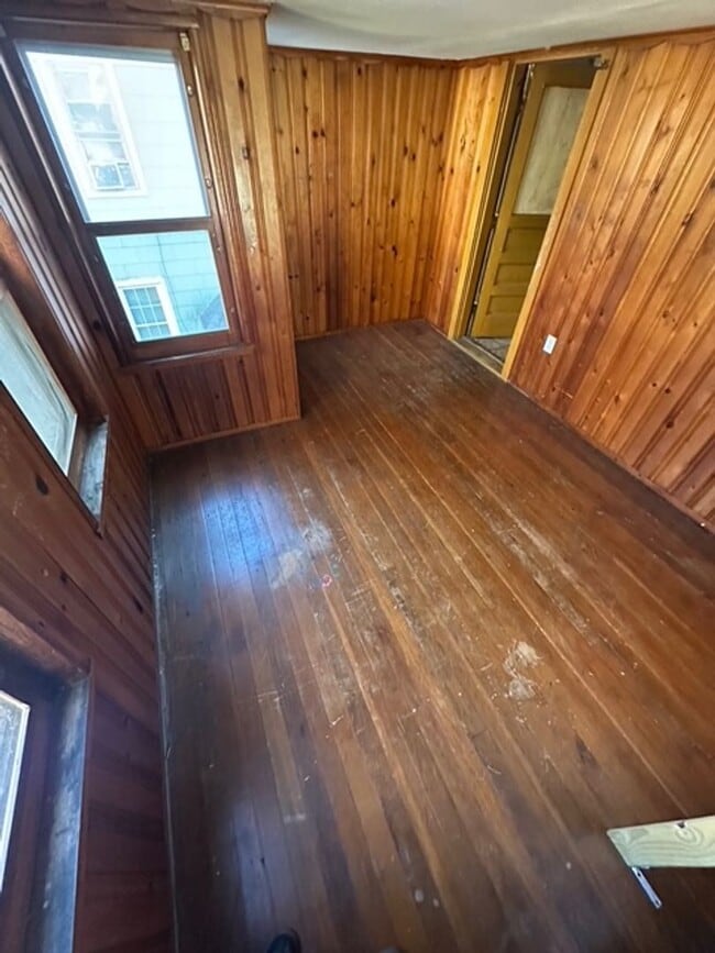 Building Photo - 268 Ave. C