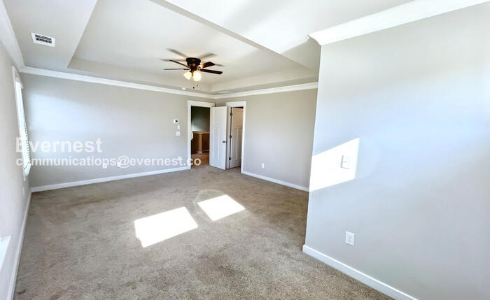 Building Photo - 8772 Snowy Owl Rd