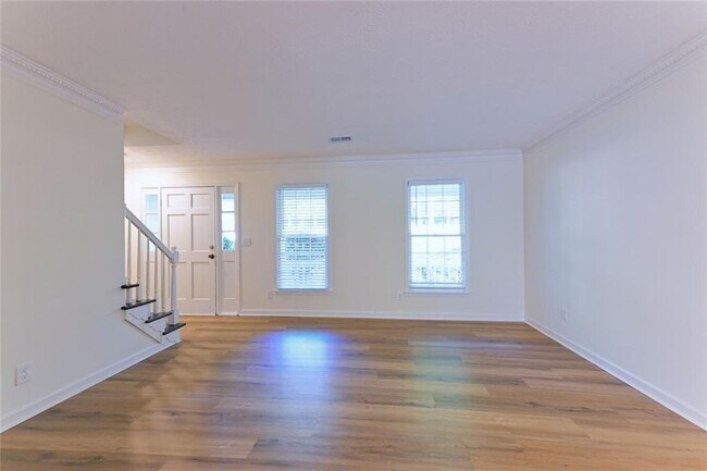 Building Photo - 2208 Heritage Trace Dr