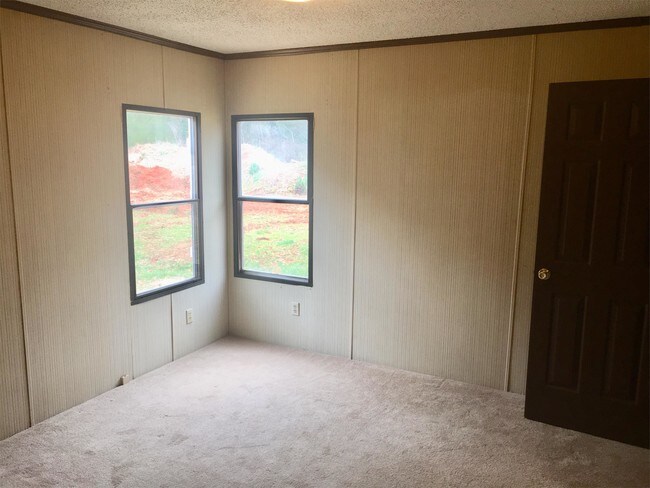 Building Photo - 807 Edgemont Ave