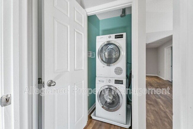 Building Photo - 12024 Taliesin Pl