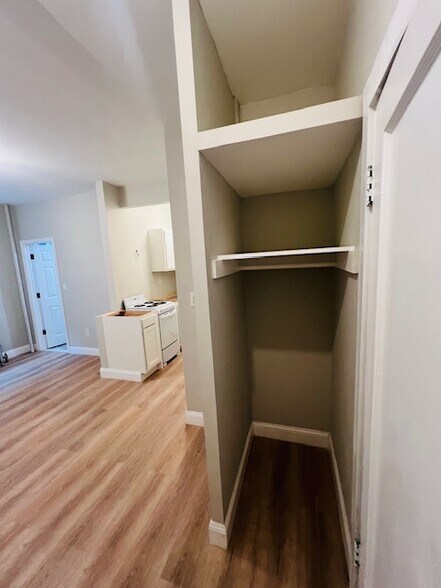 Building Photo - 38 Hemenway St