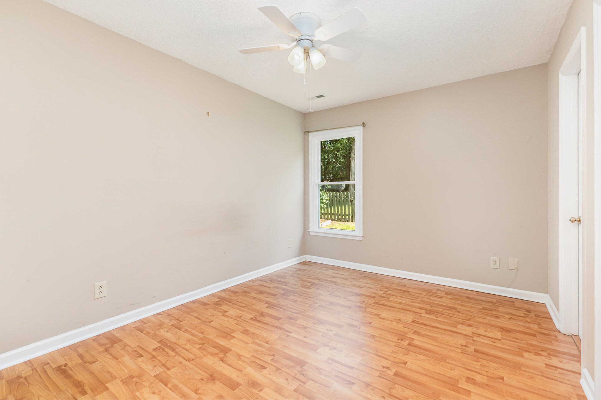 Building Photo - 8712 Canter Post Dr