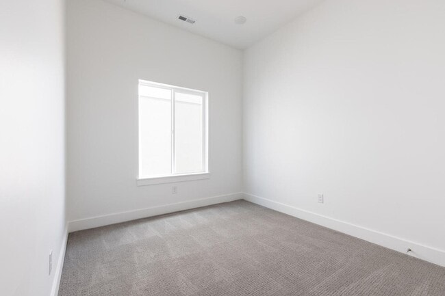 Building Photo - Modern Single-Level Brookside Home in Heber